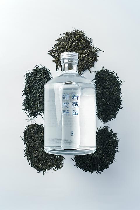 新蒸留研究所・No.3 緑茶の香気抽出に関する研究 | Kyoto Fine Wine